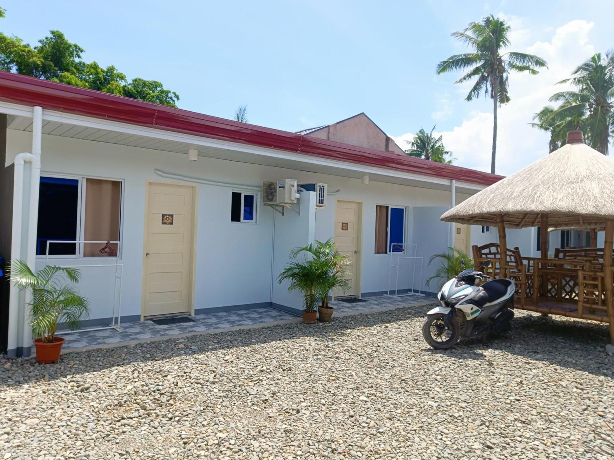 Guest house 3 Sisters 1 *
